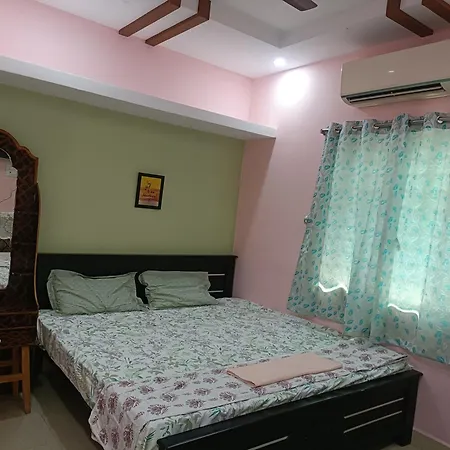 Sreenivasa Home Stay Tirupati Exterior photo