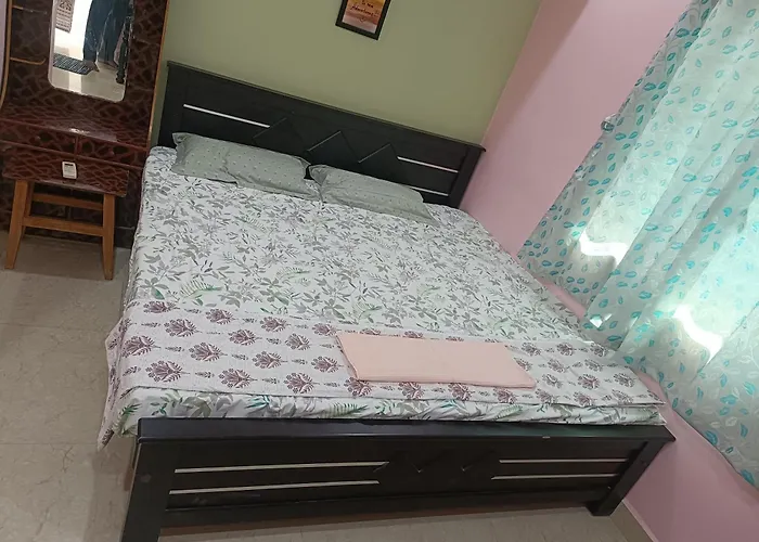 Sreenivasa Home Stay