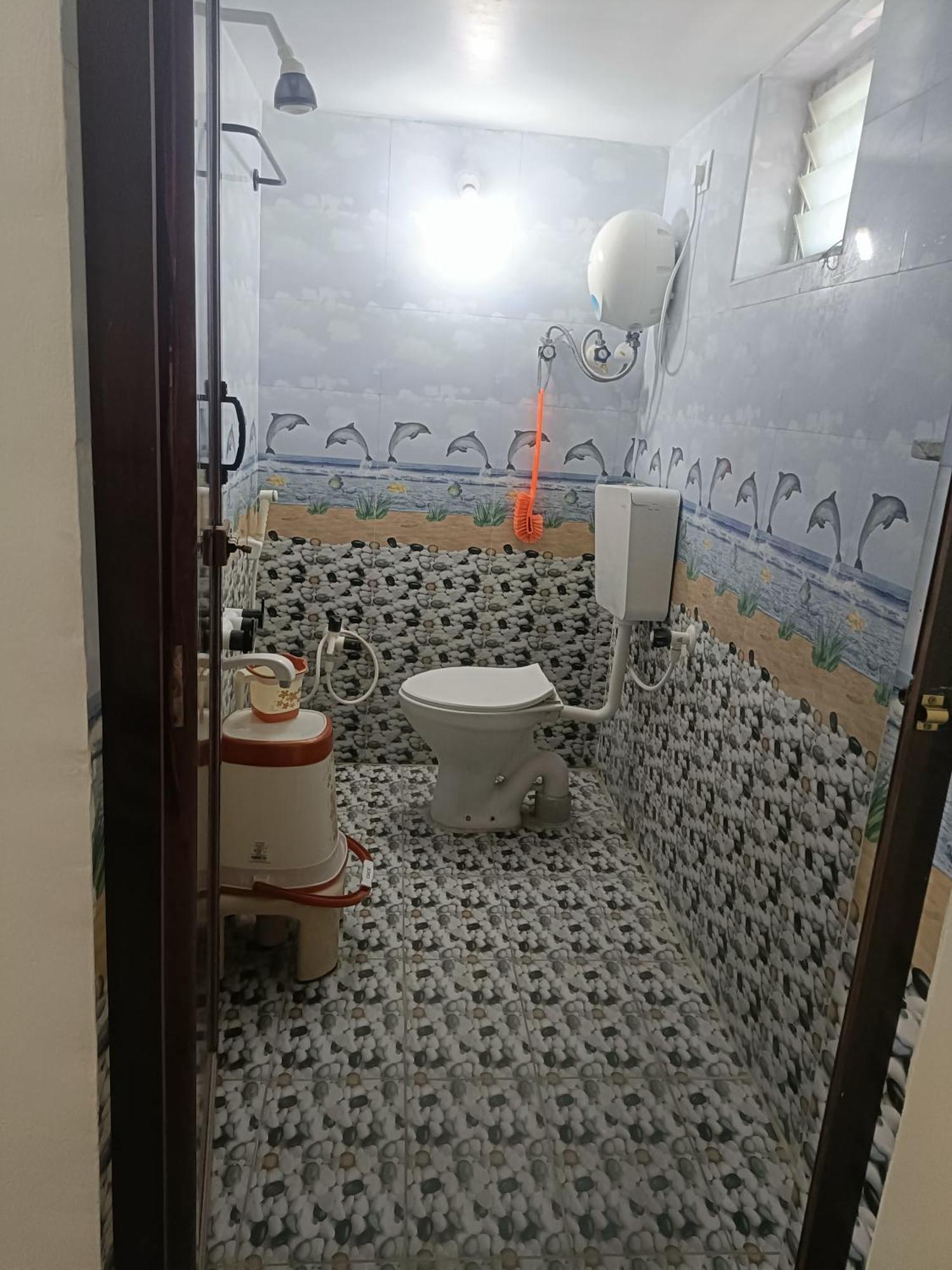 Sreenivasa Apartment *