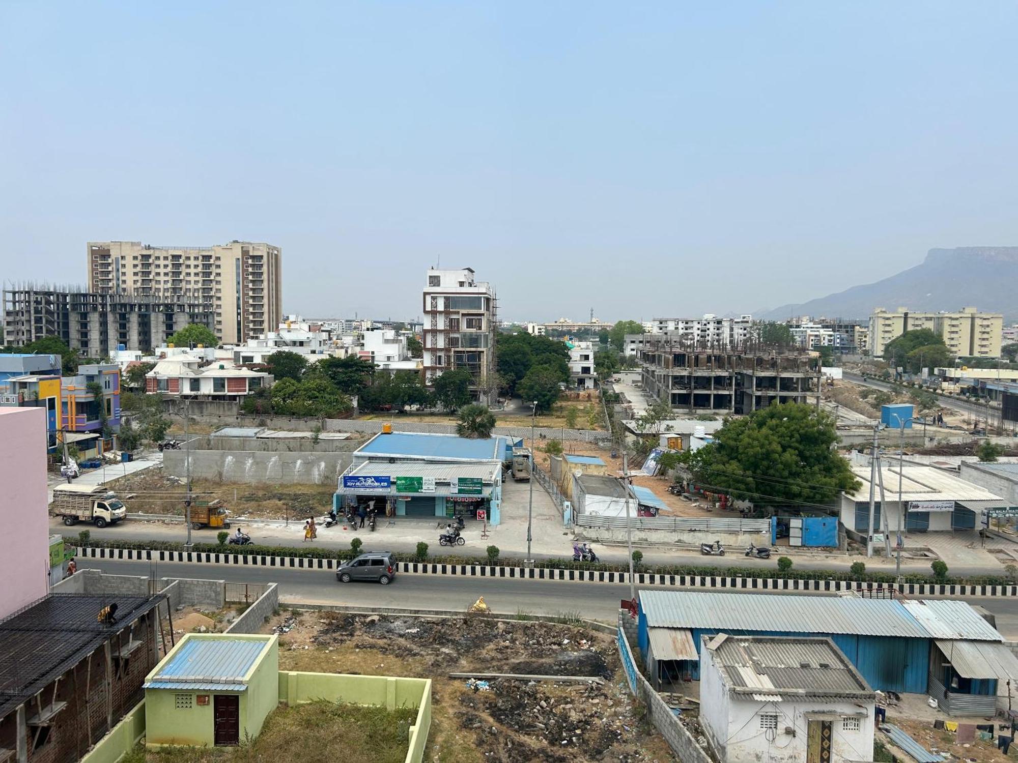 Apartment Sreenivasa Tirupati