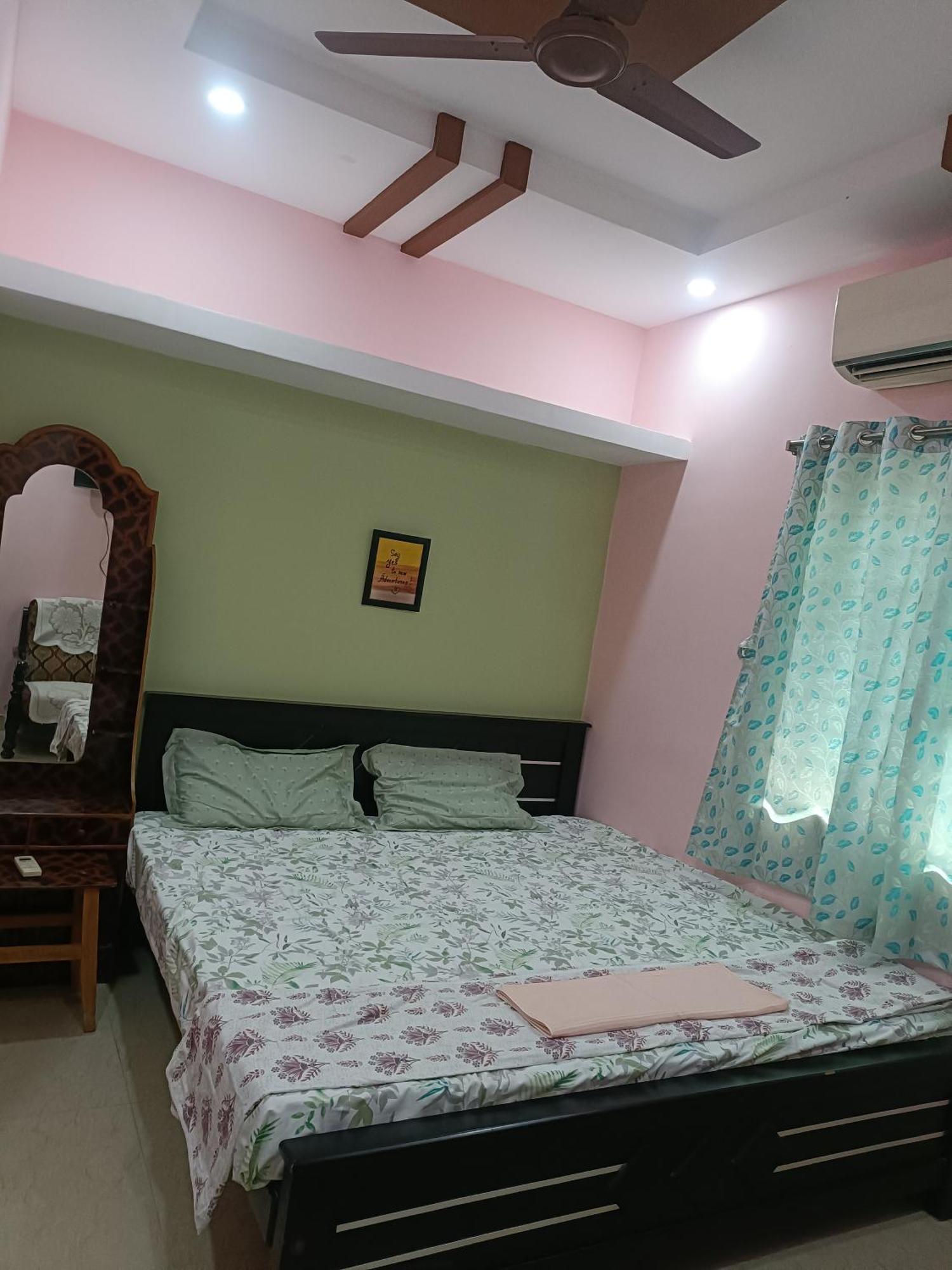 Sreenivasa Apartment